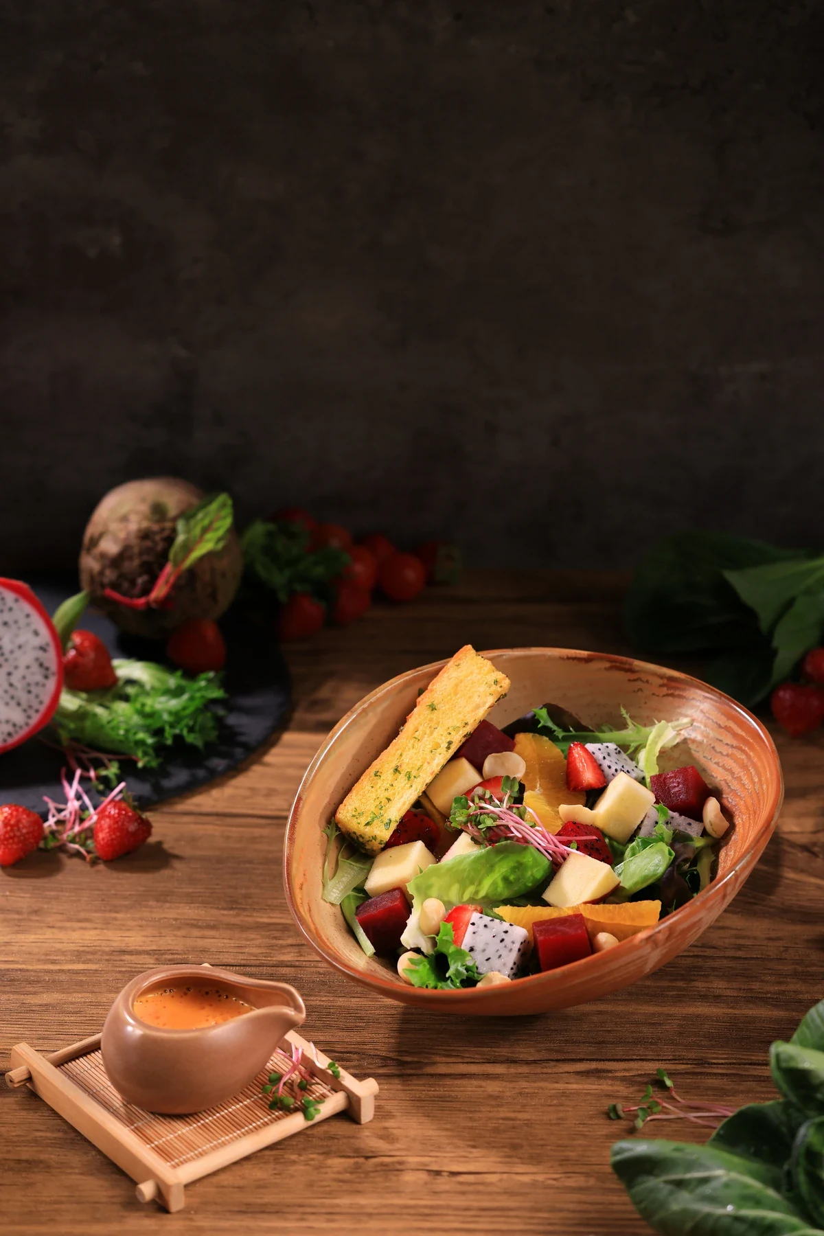 Salad Nhiệt Đới